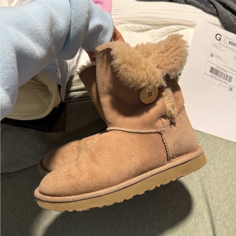Ugg Bailey Button - image 3